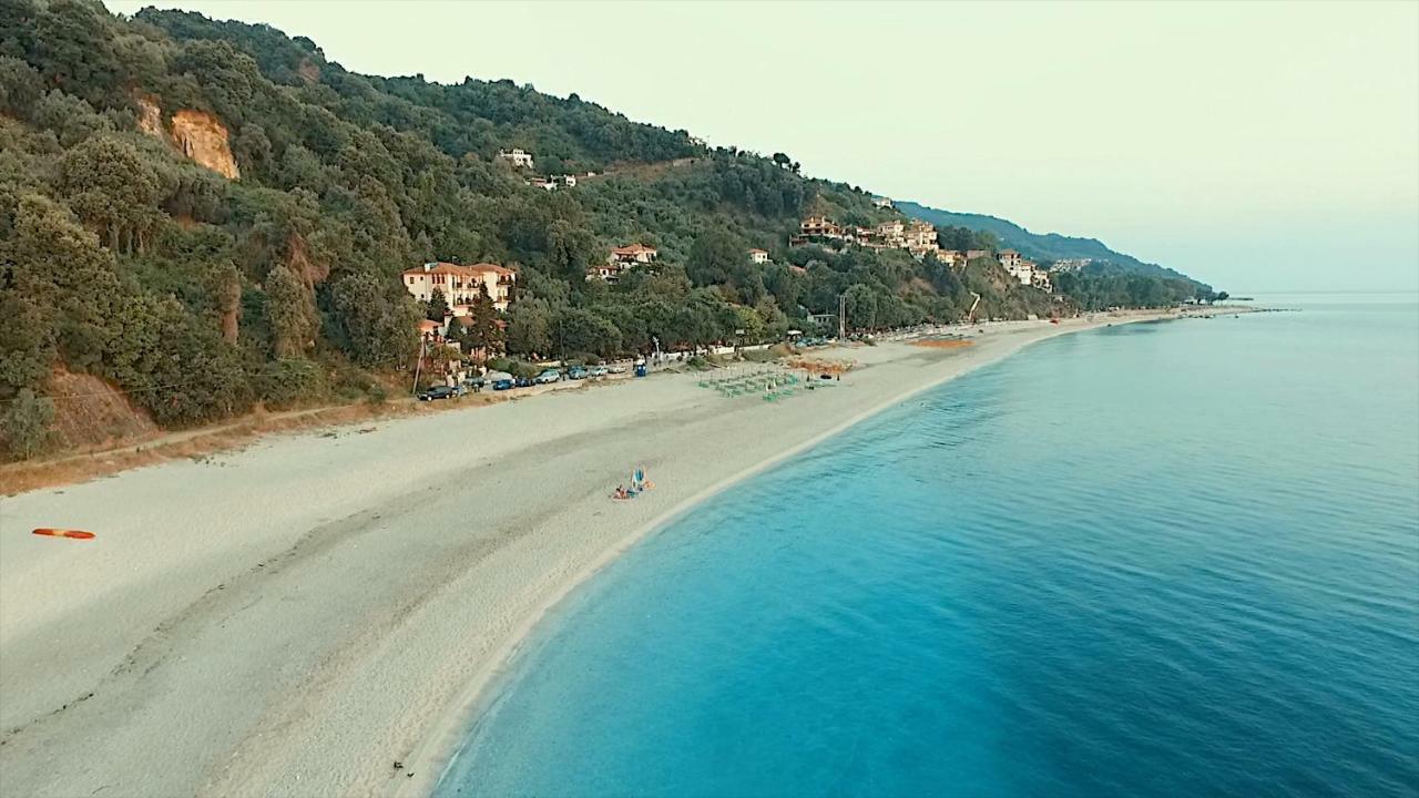 Papa Nero Beach House Agios Ioannis  Eksteriør billede